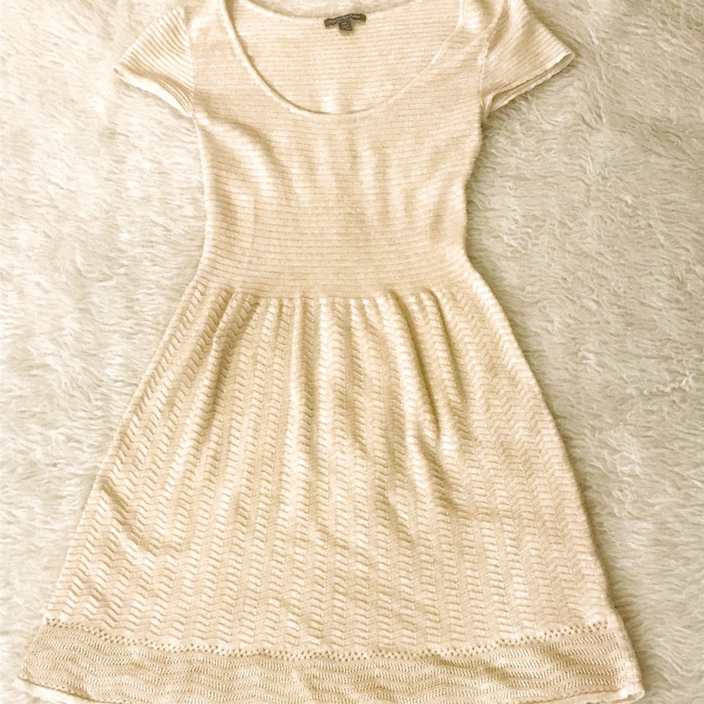 American Eagle Short Sleeve Shimmery Mini, Medium